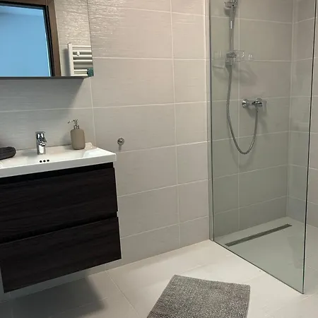 Mango - Dingi 102 Apartament