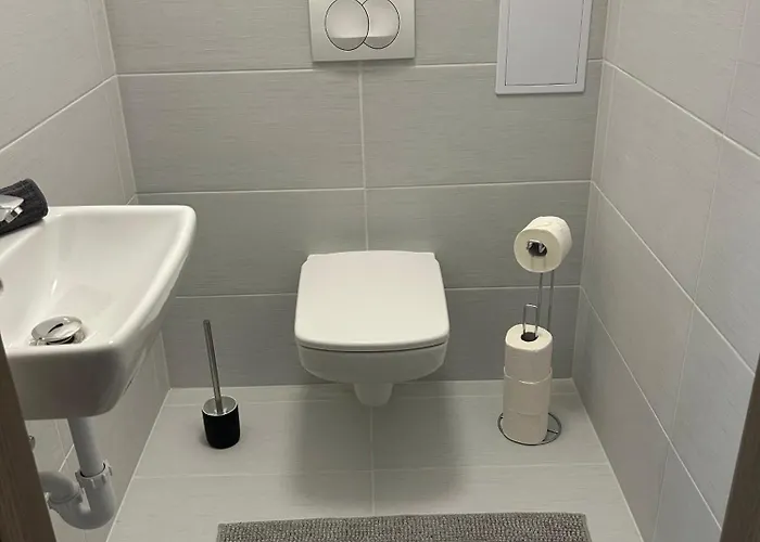 Dingi 102 公寓 希欧福克